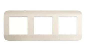 LUXAR Deco Рамка белая на 3 поста рифленая горизонт.